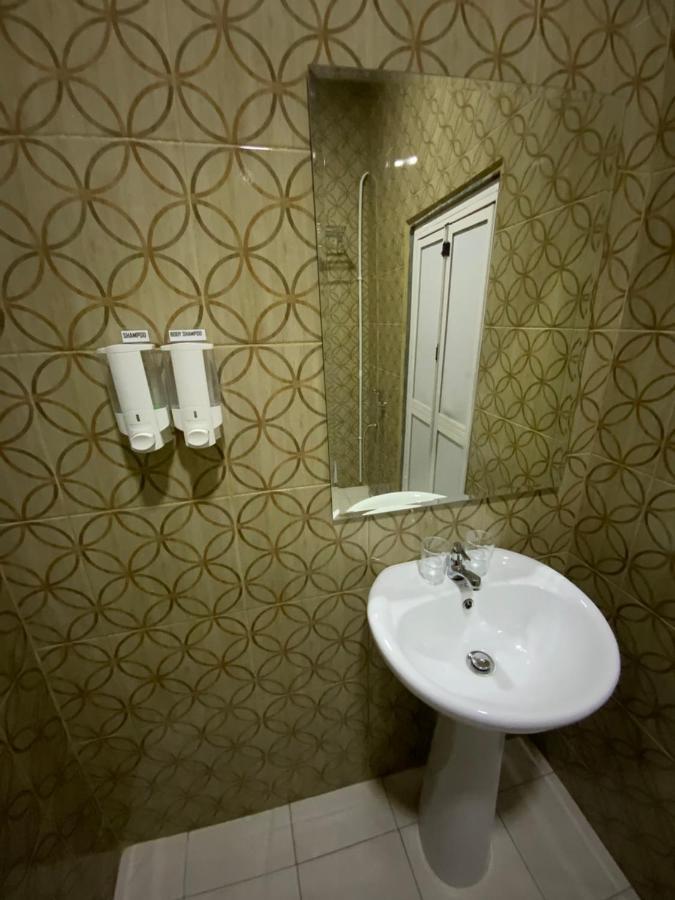 Sbs Hotel 巴东勿刹 外观 照片